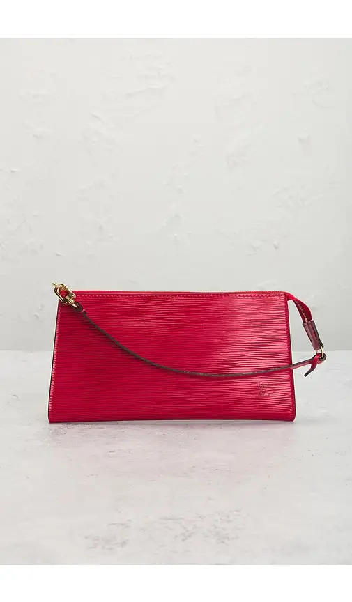 Louis Vuitton Epi Pochette Accessoires 21 Shoulder Bag | Thumbnail 2 Louis Vuitton Epi Pochette Accessoires 21 Shoulder Bag | Thumbnail 2