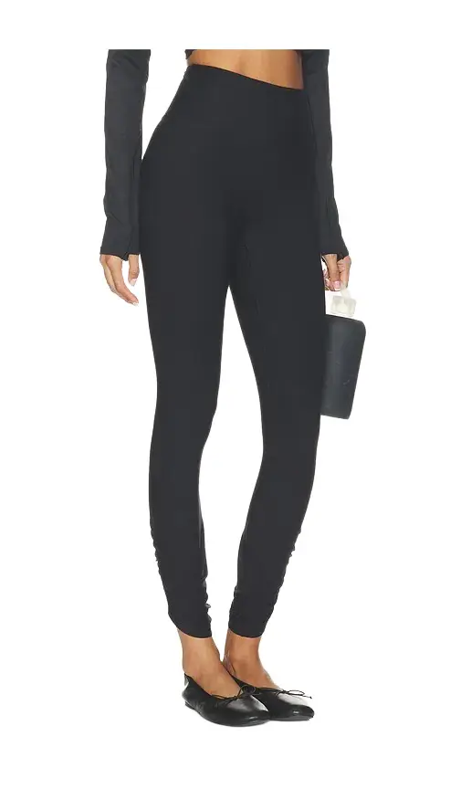 Spanx On Form Runched Leggings