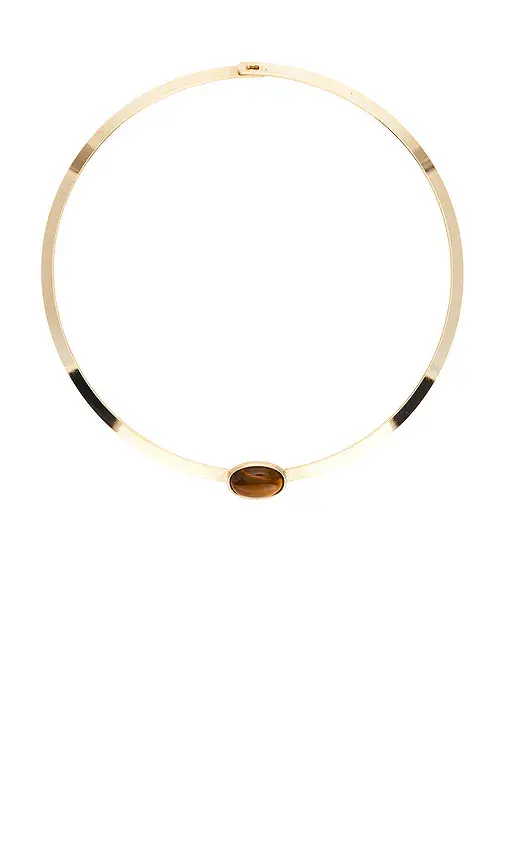 Elaine Collar Elaine Collar