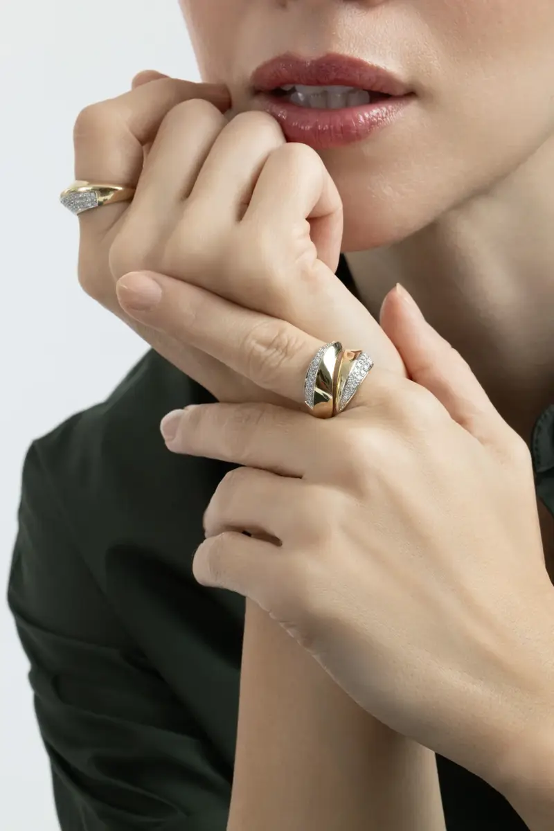 SOFIA LAROUSSI Diamond Crossover Ring