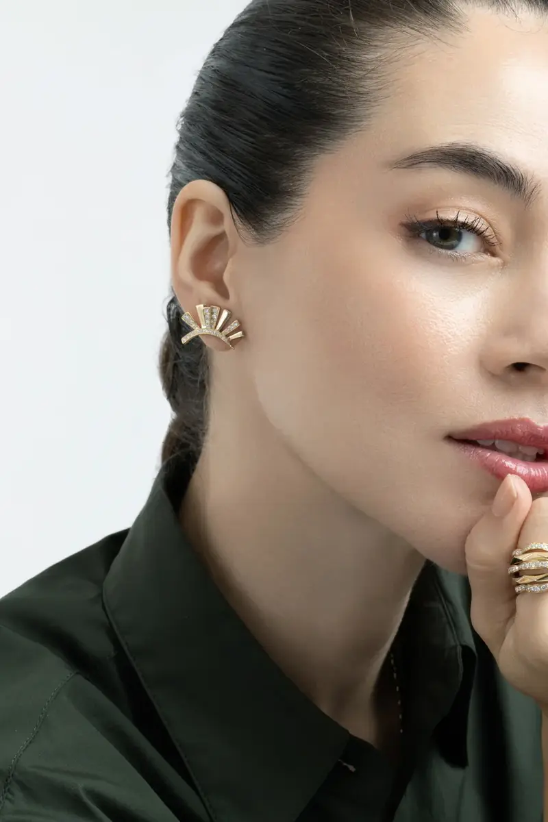 SOFIA LAROUSSI Diamond Fan Earrings | Thumbnail 3