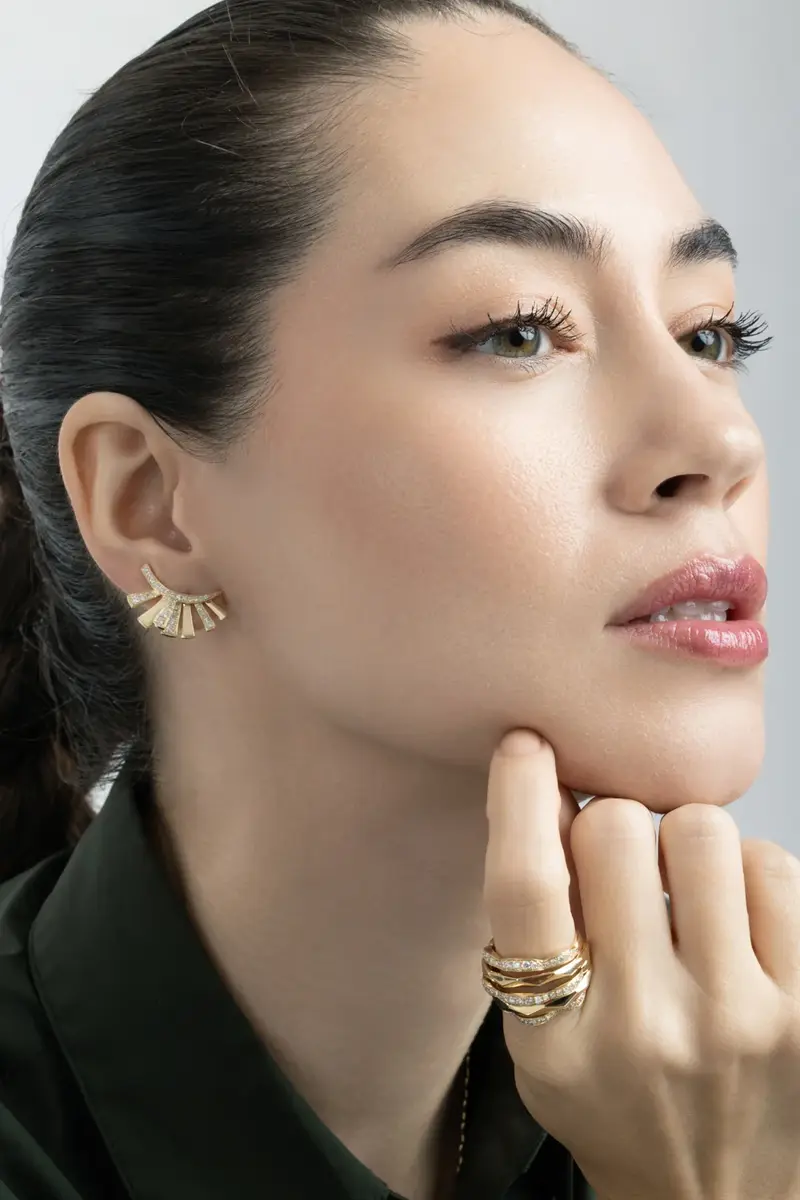 SOFIA LAROUSSI Diamond Fan Earrings | Thumbnail 4