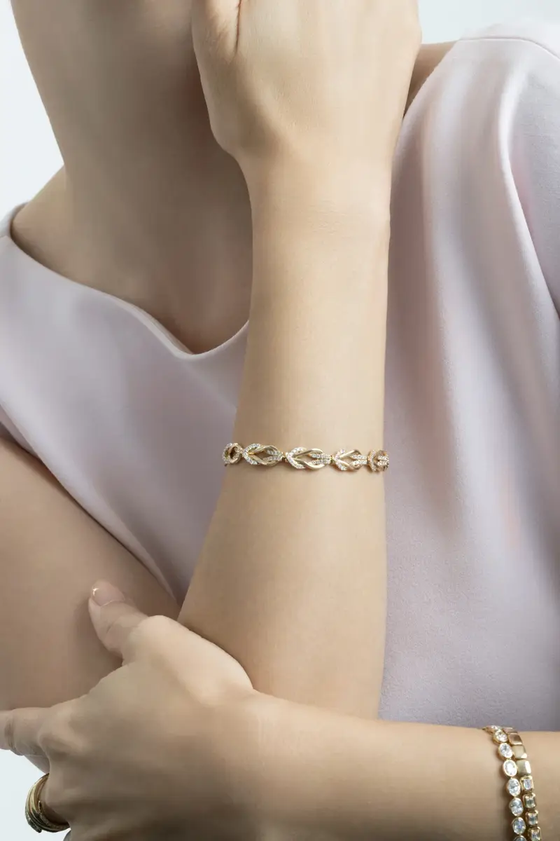 SOFIA LAROUSSI Diamond Knot Bracelet | Thumbnail 2 SOFIA LAROUSSI Diamond Knot Bracelet | Thumbnail 2