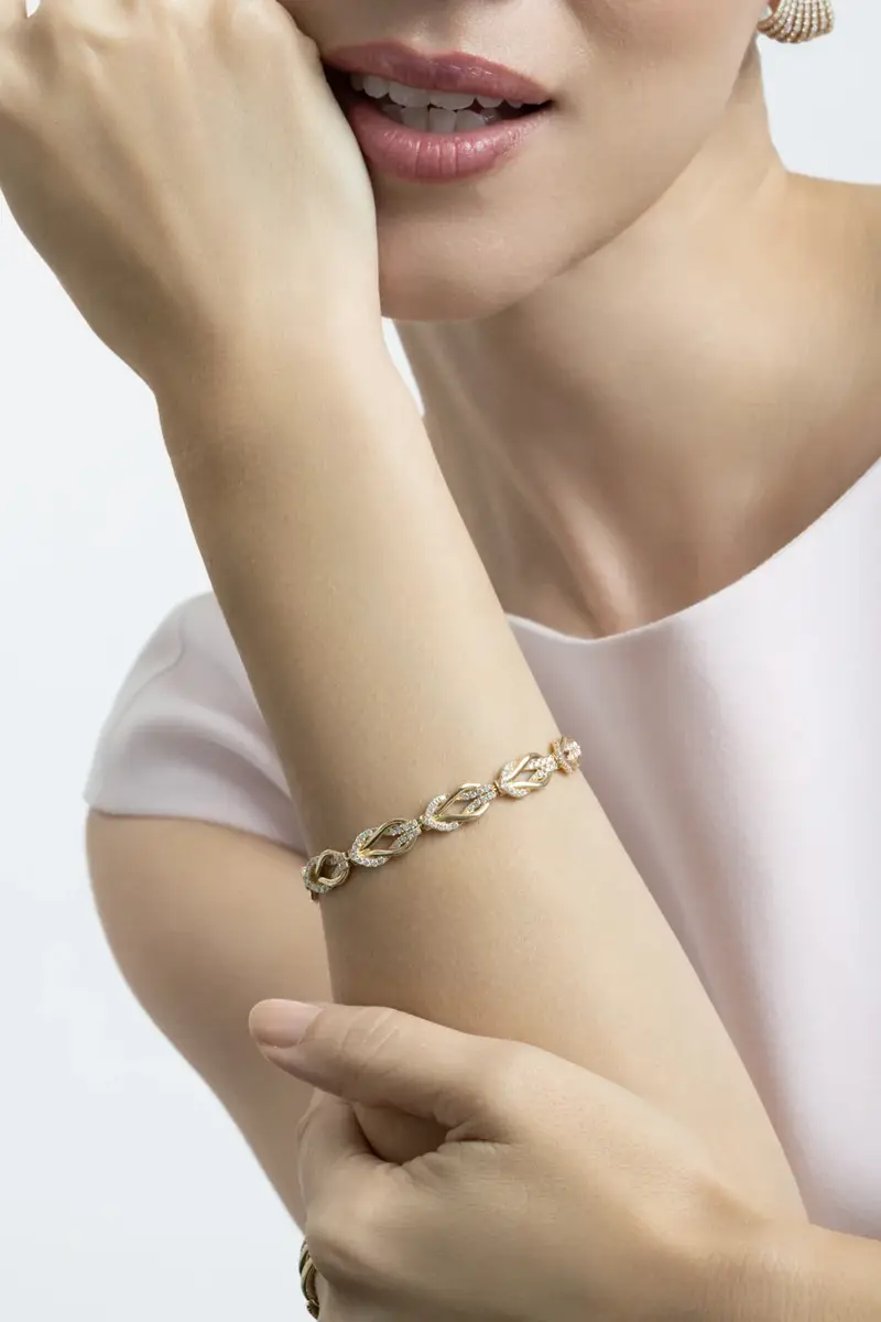 SOFIA LAROUSSI Diamond Knot Bracelet | Thumbnail 4 SOFIA LAROUSSI Diamond Knot Bracelet | Thumbnail 4
