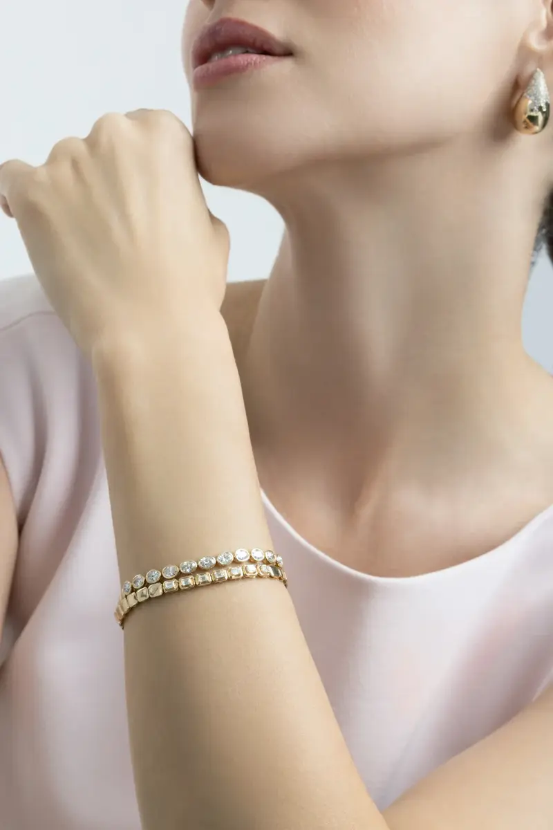 SOFIA LAROUSSI Diamond Oval Bezel Bracelet | Thumbnail 3 SOFIA LAROUSSI Diamond Oval Bezel Bracelet | Thumbnail 3