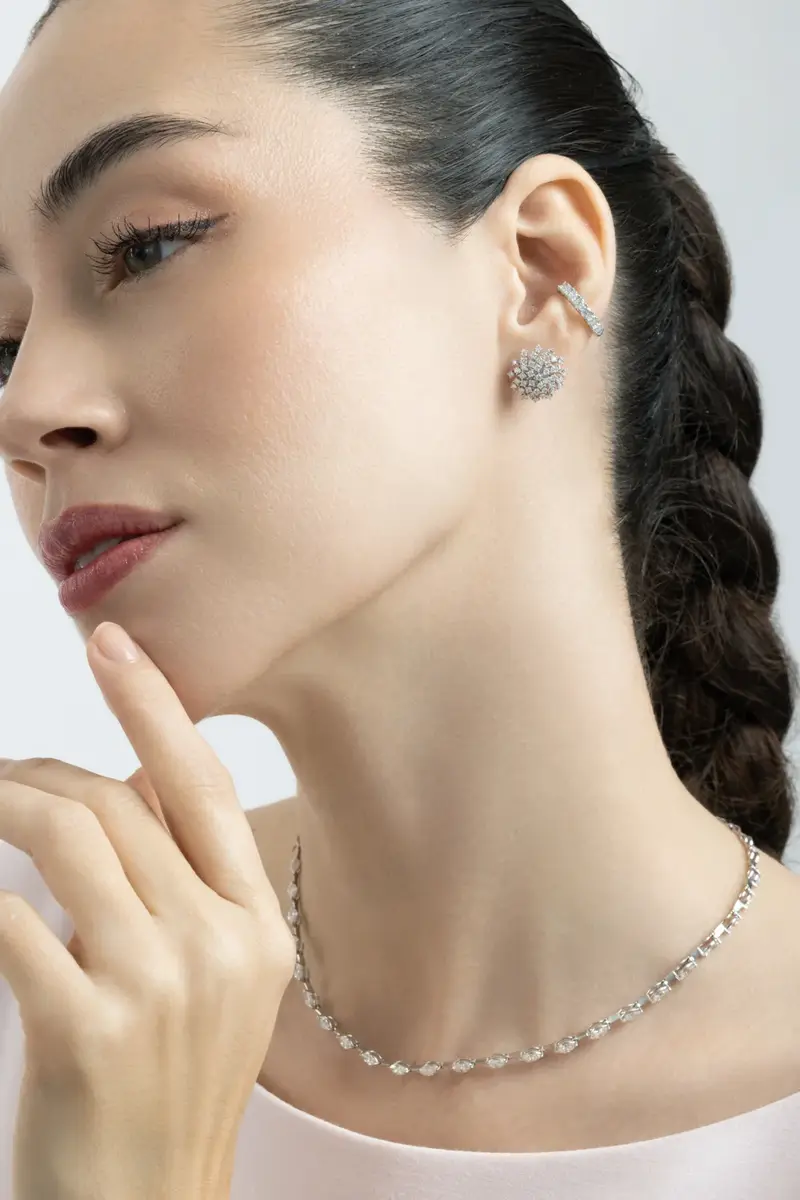 SOFIA LAROUSSI Diamond Pave Single Row Ear Cuff | Thumbnail 3 SOFIA LAROUSSI Diamond Pave Single Row Ear Cuff | Thumbnail 3