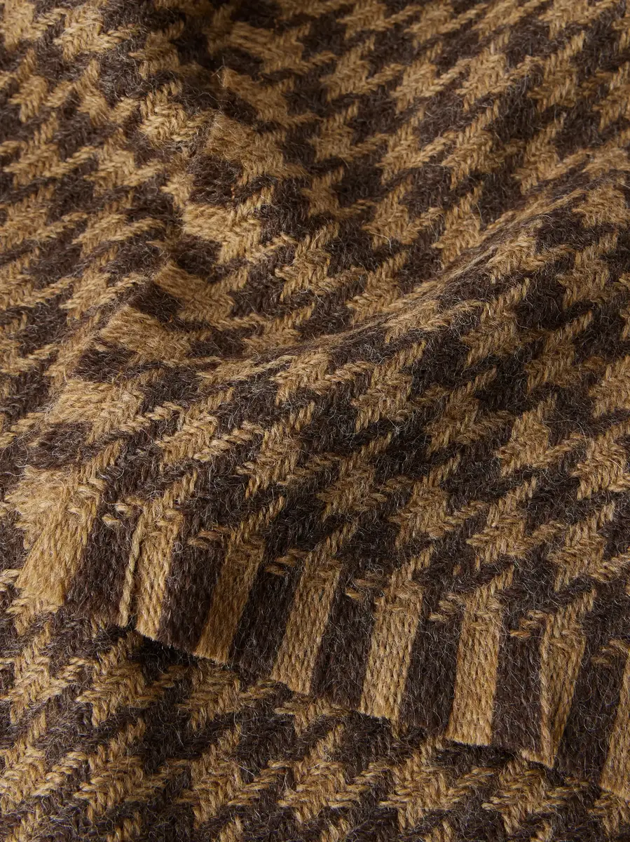 Phoebe Philo Fringed houndstooth wool scarf | Thumbnail 2 Phoebe Philo Fringed houndstooth wool scarf | Thumbnail 2