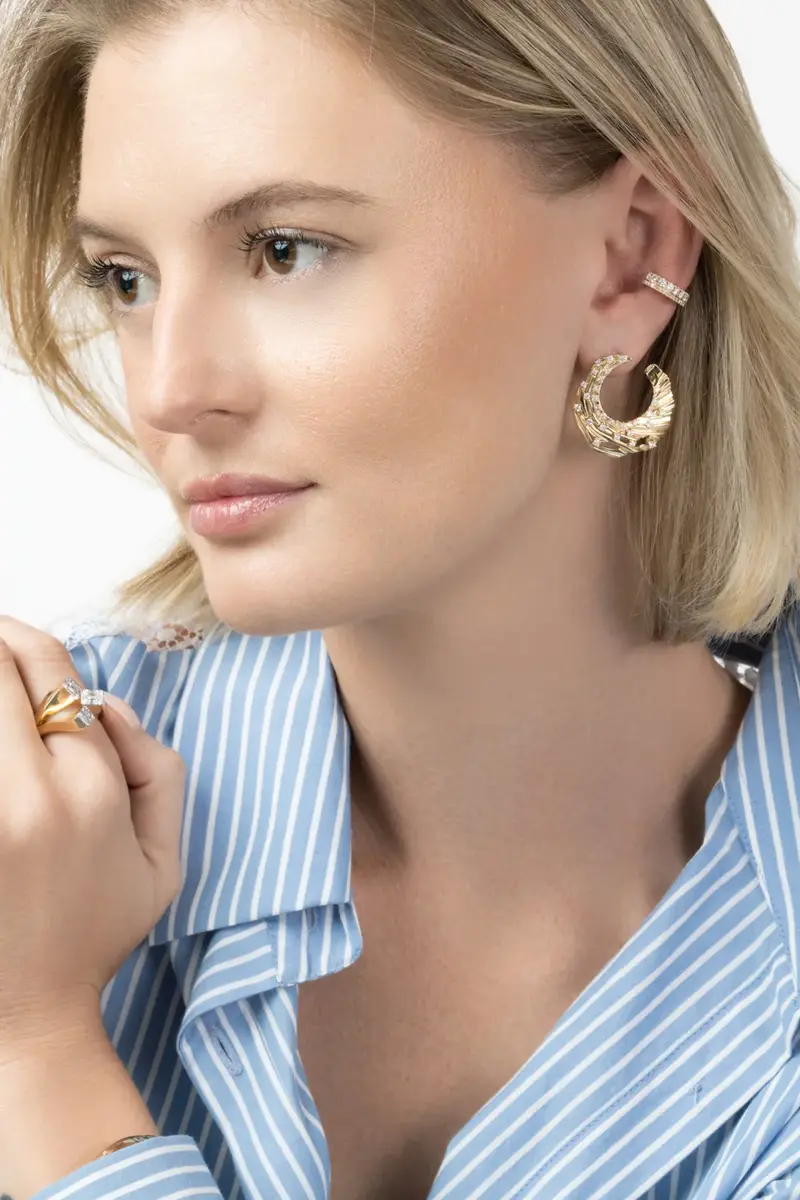 SOFIA LAROUSSI Diamond Circle Earrings | Thumbnail 2
