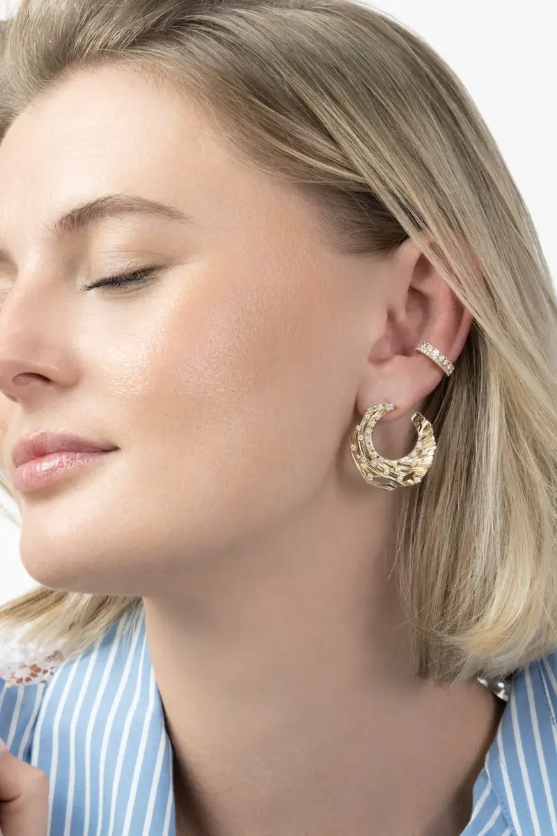 SOFIA LAROUSSI Diamond Circle Earrings | Thumbnail 3