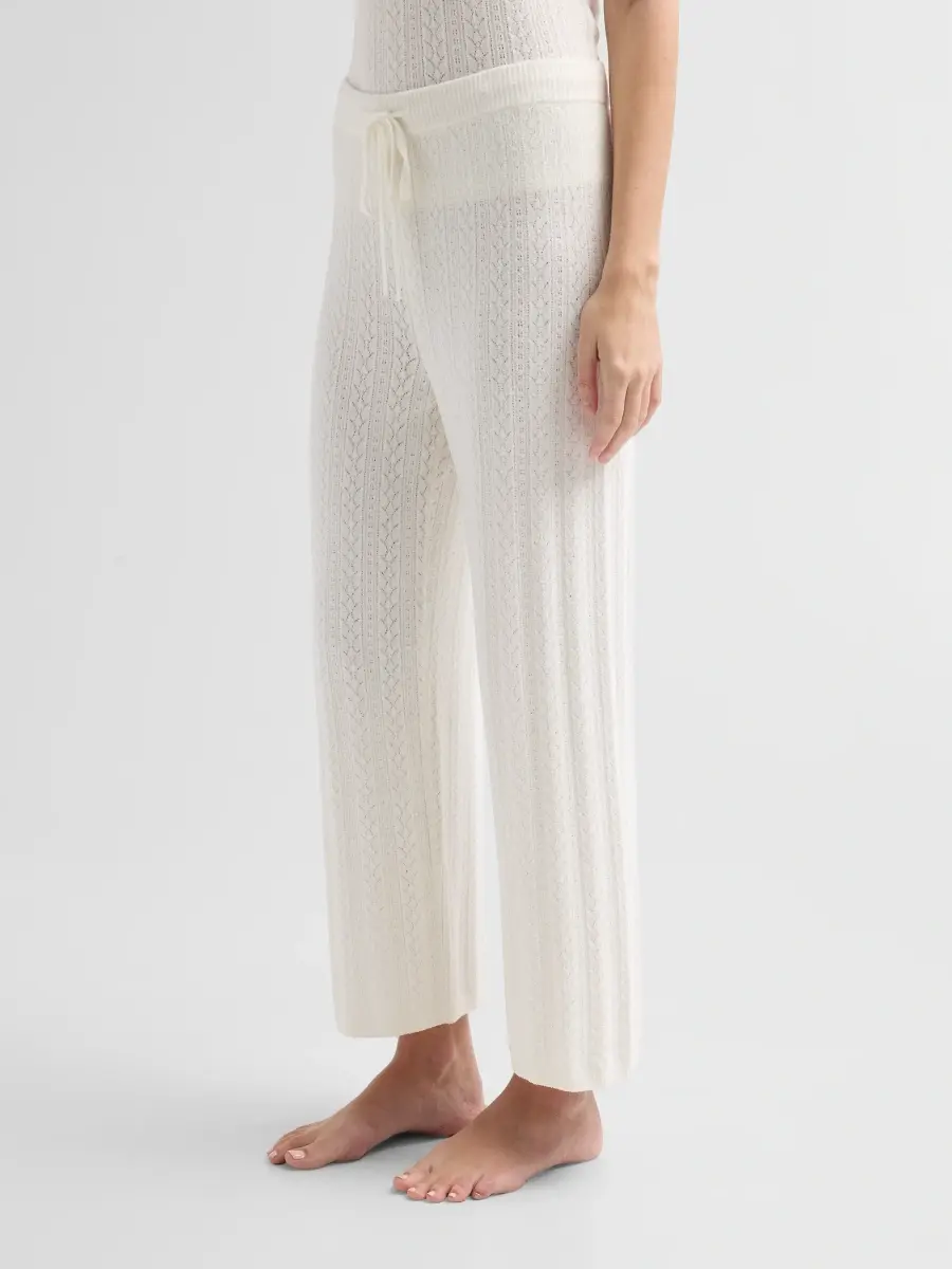 Barefoot Dreams Women's CozyChic Ultra Lite Pointelle Crop Pants | Thumbnail 4 Barefoot Dreams Women's CozyChic Ultra Lite Pointelle Crop Pants | Thumbnail 4
