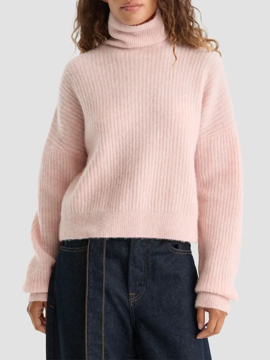 GOOD AMERICAN Women's Holiday The Oversized Turtleneck Sweater | Thumbnail 3 GOOD AMERICAN Women's Holiday The Oversized Turtleneck Sweater | Thumbnail 3