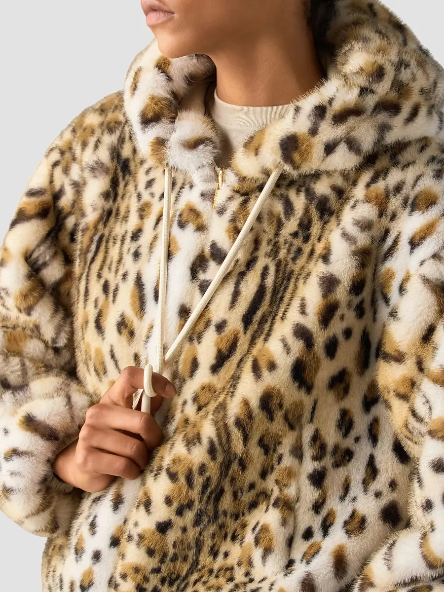 Moose Knuckles Women's Eaton Cheetah-Print Faux-Fur Jacket | Thumbnail 5 Moose Knuckles Women's Eaton Cheetah-Print Faux-Fur Jacket | Thumbnail 5