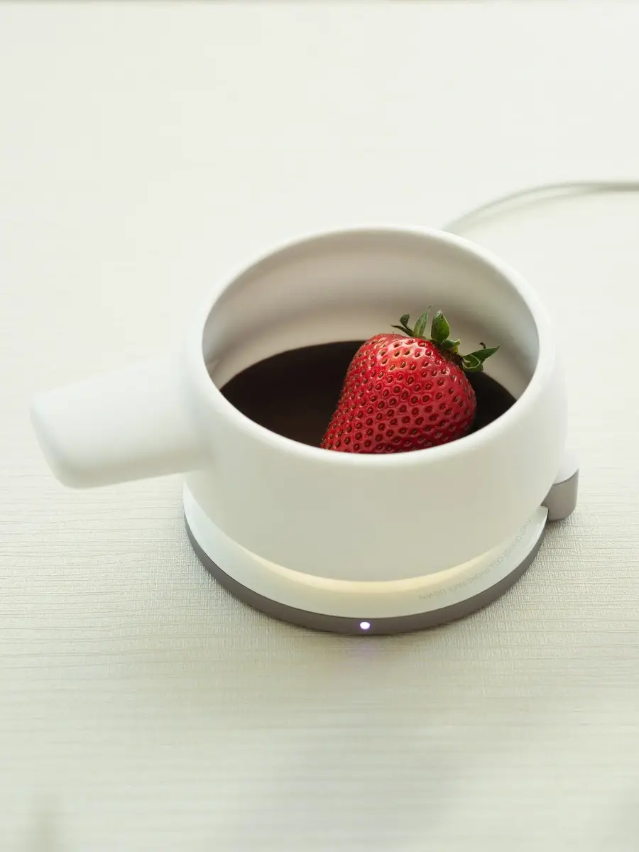 OHOM Fondi 2-Piece Self-Heating Fondue Set | Thumbnail 3 OHOM Fondi 2-Piece Self-Heating Fondue Set | Thumbnail 3