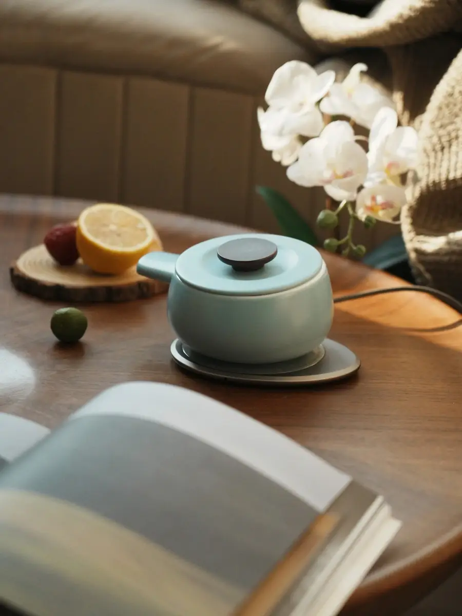 OHOM Fondi Self-Heating Fondue Set | Thumbnail 4 OHOM Fondi Self-Heating Fondue Set | Thumbnail 4