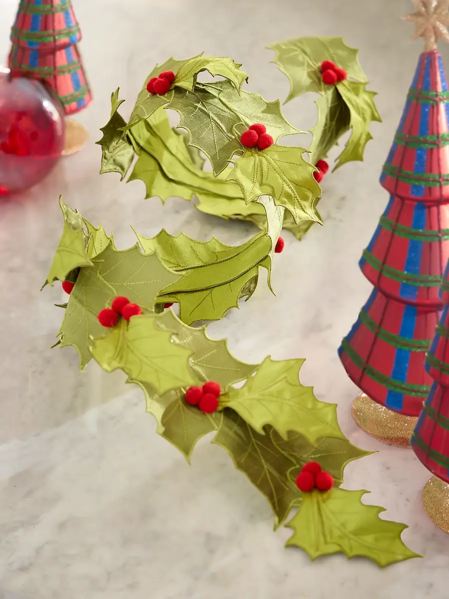 Holly Ribbon Holly Ribbon