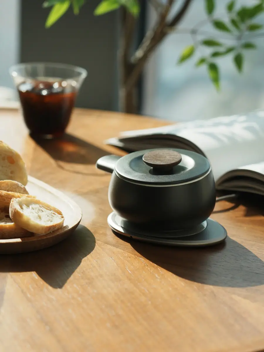 OHOM Fondi Self-Heating Fondue Set | Thumbnail 4 OHOM Fondi Self-Heating Fondue Set | Thumbnail 4