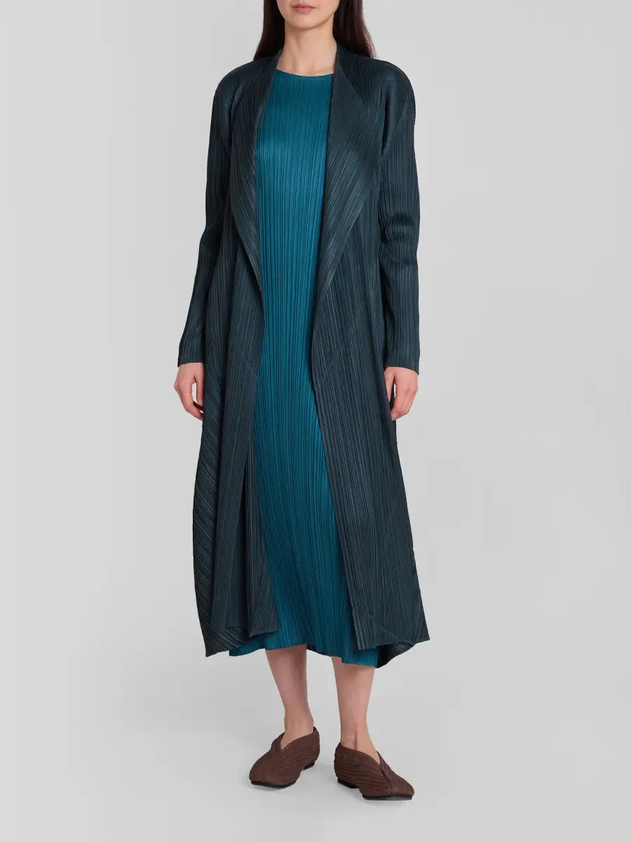 Pleats Please Issey Miyake Women's Monthly Colors: October Duster Coat | Thumbnail 2 Pleats Please Issey Miyake Women's Monthly Colors: October Duster Coat | Thumbnail 2