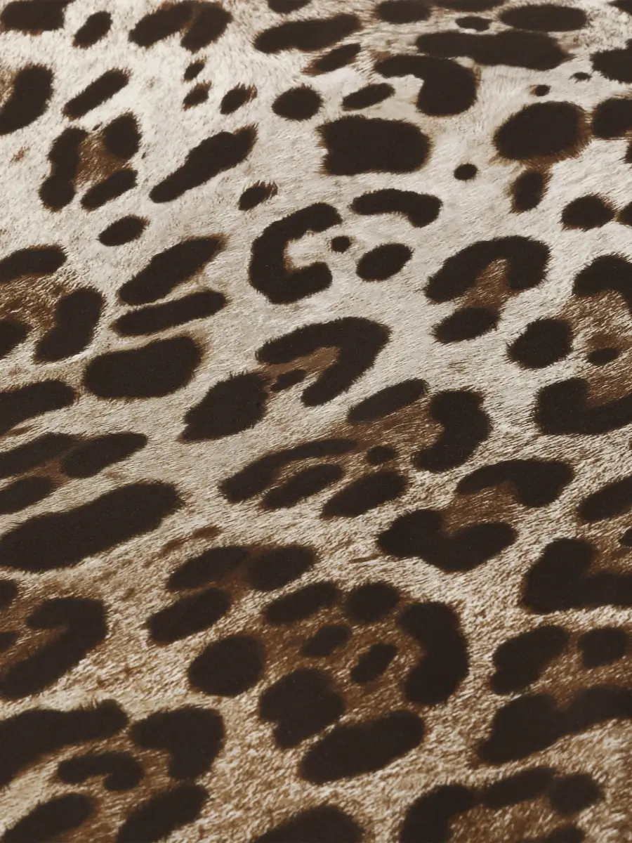 Dolce & Gabbana Leopardo Fitted Sheet | Thumbnail 3 Dolce & Gabbana Leopardo Fitted Sheet | Thumbnail 3