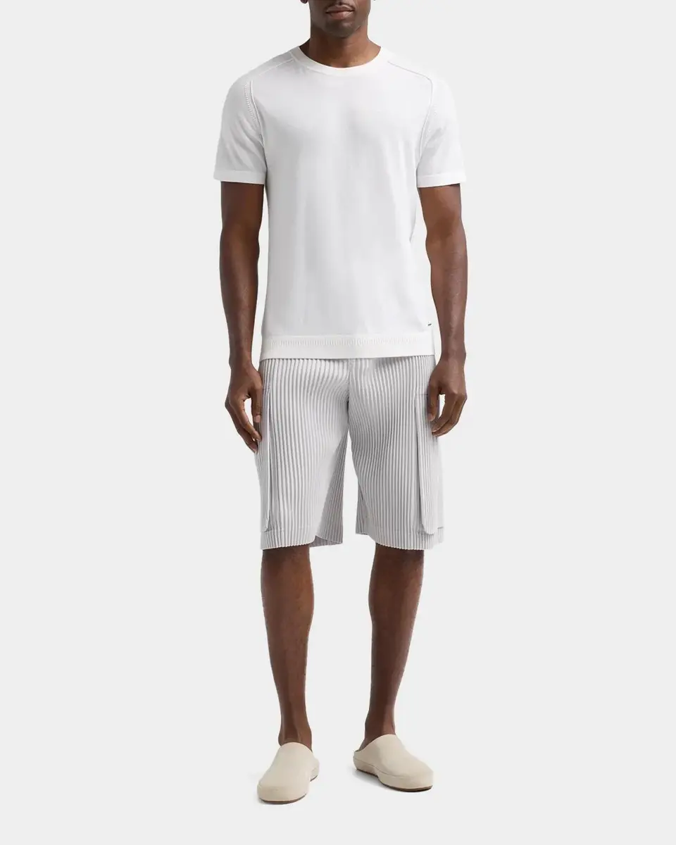 Homme Plissé Issey Miyake Men's Pleated Cargo Shorts | Thumbnail 2 Homme Plissé Issey Miyake Men's Pleated Cargo Shorts | Thumbnail 2