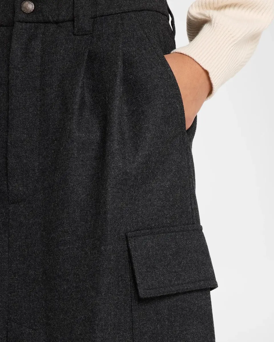 Brunello Cucinelli Cashmere-Wool Flannel Midi Utility Skirt | Thumbnail 5 Brunello Cucinelli Cashmere-Wool Flannel Midi Utility Skirt | Thumbnail 5