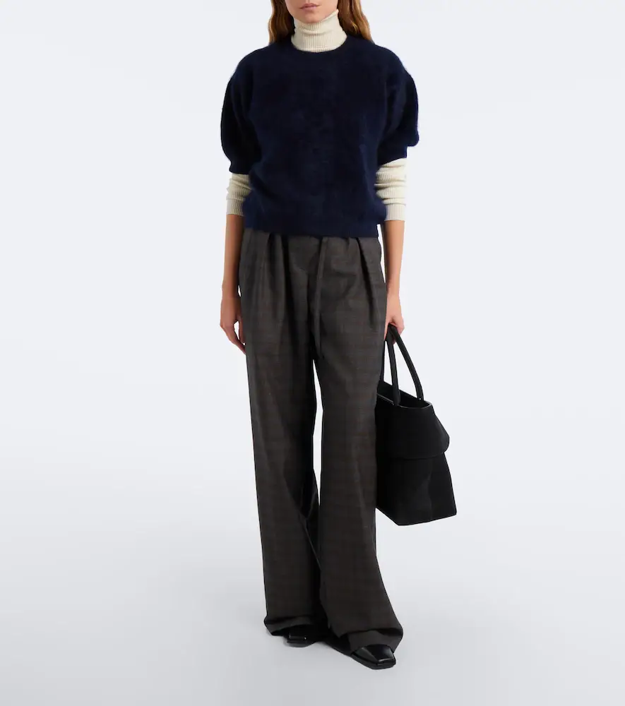 Lisa Yang Juniper brushed cashmere sweater | Thumbnail 2