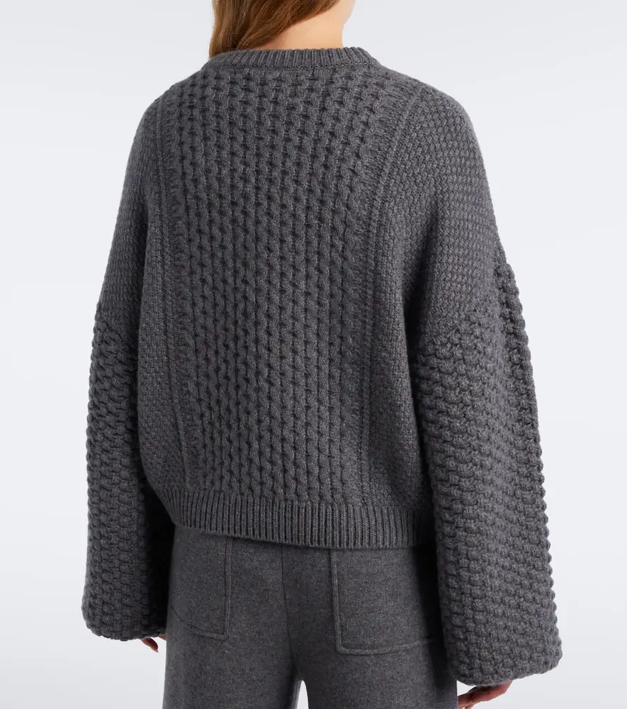 Lisa Yang Clothilde cable-knit cashmere sweater | Thumbnail 5 Lisa Yang Clothilde cable-knit cashmere sweater | Thumbnail 5