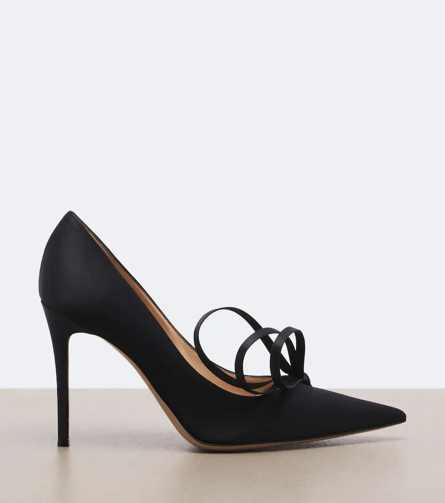 Gianvito Rossi Bow-detail satin pumps | Thumbnail 2 Gianvito Rossi Bow-detail satin pumps | Thumbnail 2