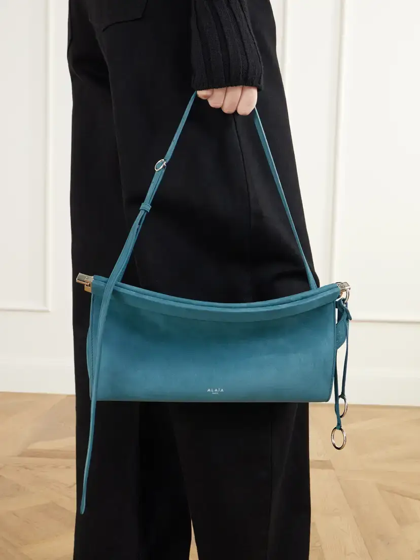 Alaïa Click Medium Nubuck Shoulder Bag | Thumbnail 6 Alaïa Click Medium Nubuck Shoulder Bag | Thumbnail 6