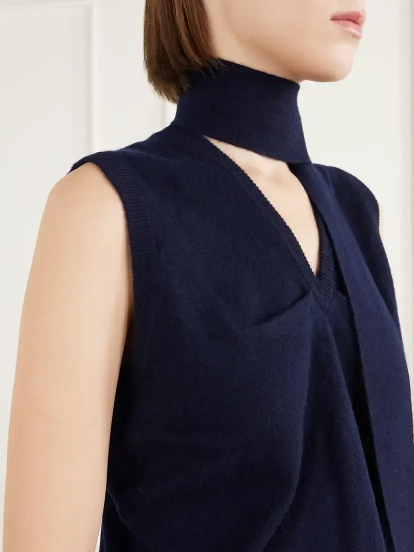 Lisa Yang Ellisyn Tie-detailed Knitted Cashmere Sweater Vest | Thumbnail 5 Lisa Yang Ellisyn Tie-detailed Knitted Cashmere Sweater Vest | Thumbnail 5