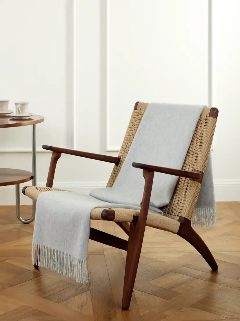 Johnstons of Elgin Reversible Cashmere Throw | Thumbnail 2 Johnstons of Elgin Reversible Cashmere Throw | Thumbnail 2