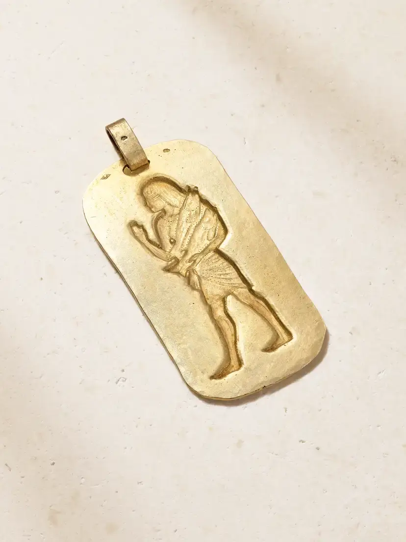 Stephanie Windsor + Georges Lenfant Vintage 1970s Embossed 18-karat Gold Pendant | Thumbnail 3 Stephanie Windsor + Georges Lenfant Vintage 1970s Embossed 18-karat Gold Pendant | Thumbnail 3