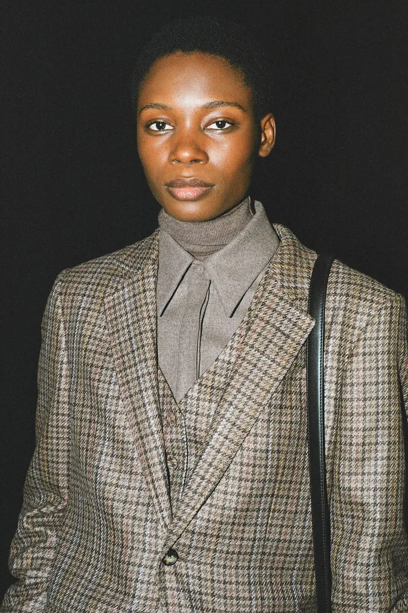 Gabriela Hearst Leiva Blazer in Camel Multi Wool Silk Houndstooth | Thumbnail 8