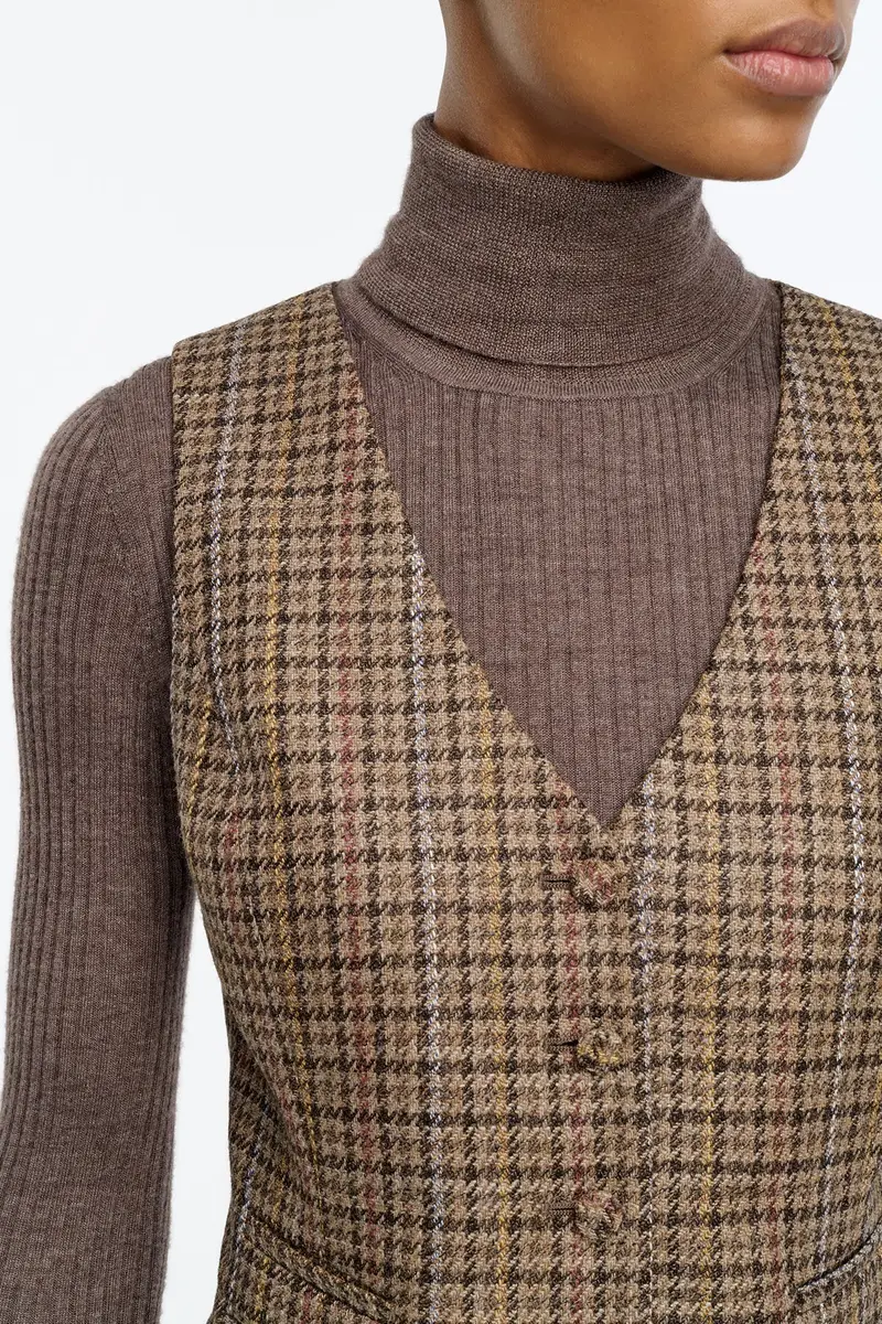 Gabriela Hearst Coleridge Vest in Camel Multi Wool Silk Houndstooth | Thumbnail 7 Gabriela Hearst Coleridge Vest in Camel Multi Wool Silk Houndstooth | Thumbnail 7