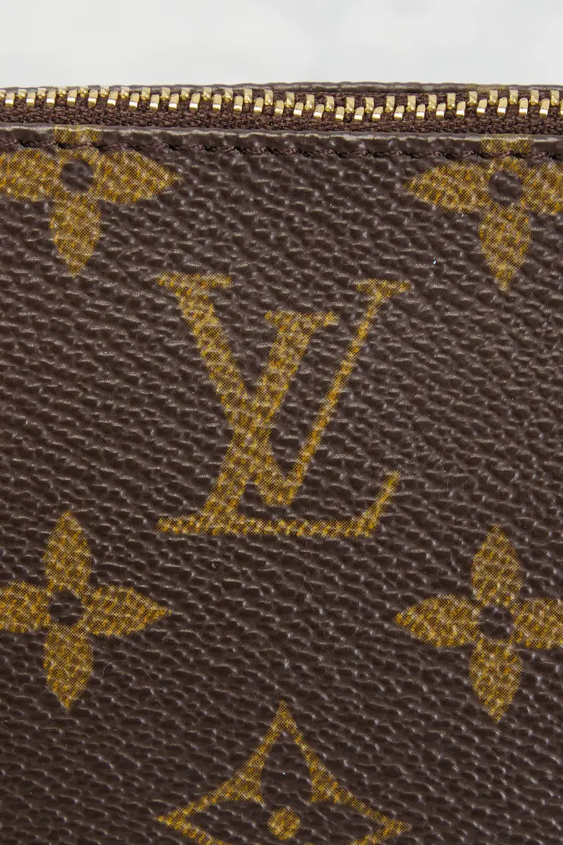 Louis Vuitton Louis Vuitton Monogram Pochette Accessoires Shoulder Bag | Thumbnail 9 Louis Vuitton Louis Vuitton Monogram Pochette Accessoires Shoulder Bag | Thumbnail 9