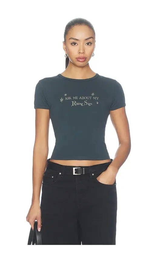 DAYDREAMER Rising Sign Slim Ringer Tee