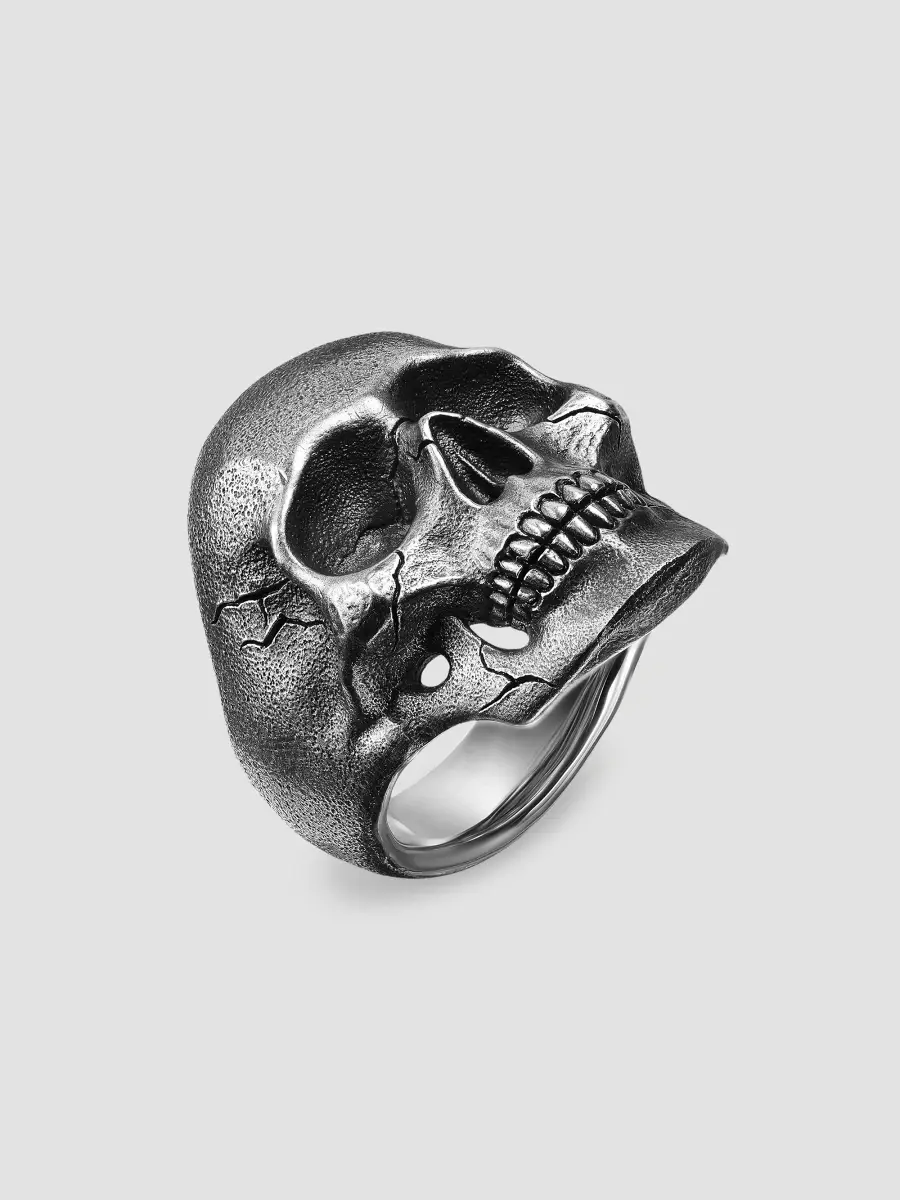 David Yurman Men's Memento Mori Skull Ring in Sterling Silver, 30.5MM | Thumbnail 2 David Yurman Men's Memento Mori Skull Ring in Sterling Silver, 30.5MM | Thumbnail 2