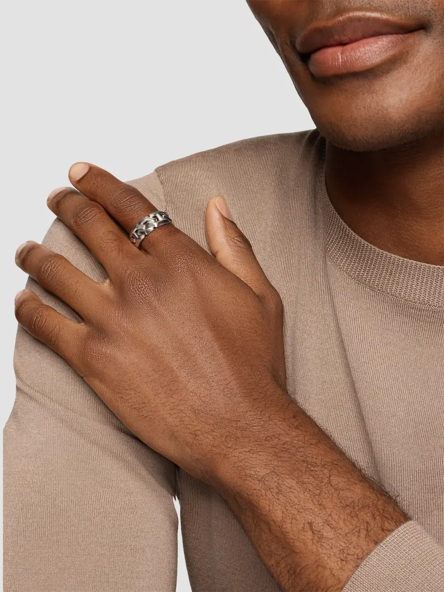 David Yurman Men's Angular Curb Chain Band Ring in Sterling Silver, 8.7mm | Thumbnail 2