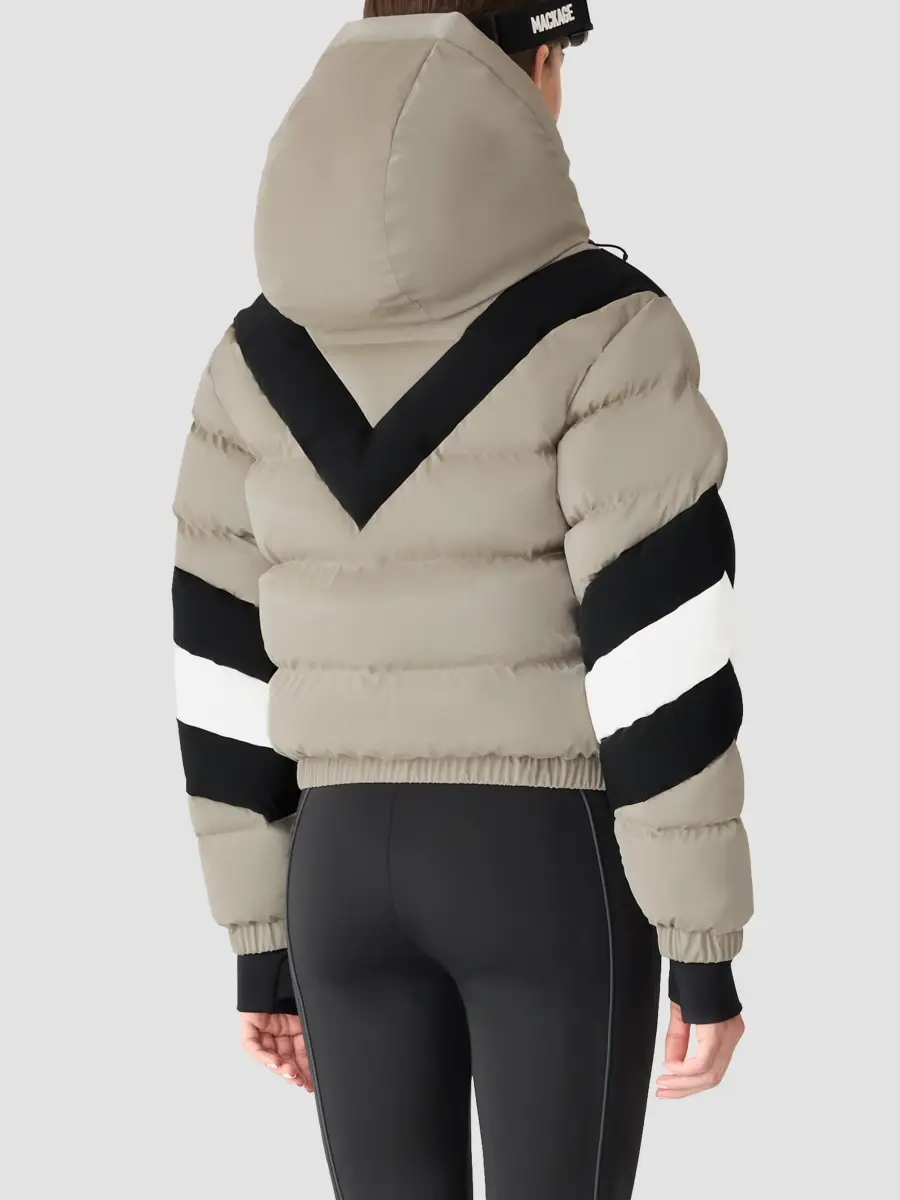 Mackage Women's Kairi Glo Puffer Jacket | Thumbnail 3