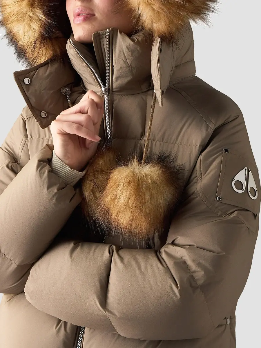 Moose Knuckles Women's Everest Down Puffer Bomber Jacket | Thumbnail 4
