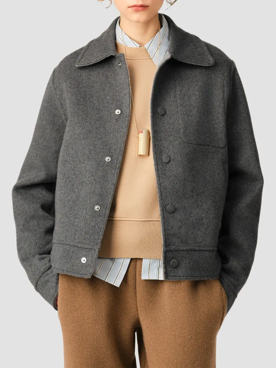 AMI PARIS Women's Wool-Cashmere Boxy Jacket | Thumbnail 2 AMI PARIS Women's Wool-Cashmere Boxy Jacket | Thumbnail 2