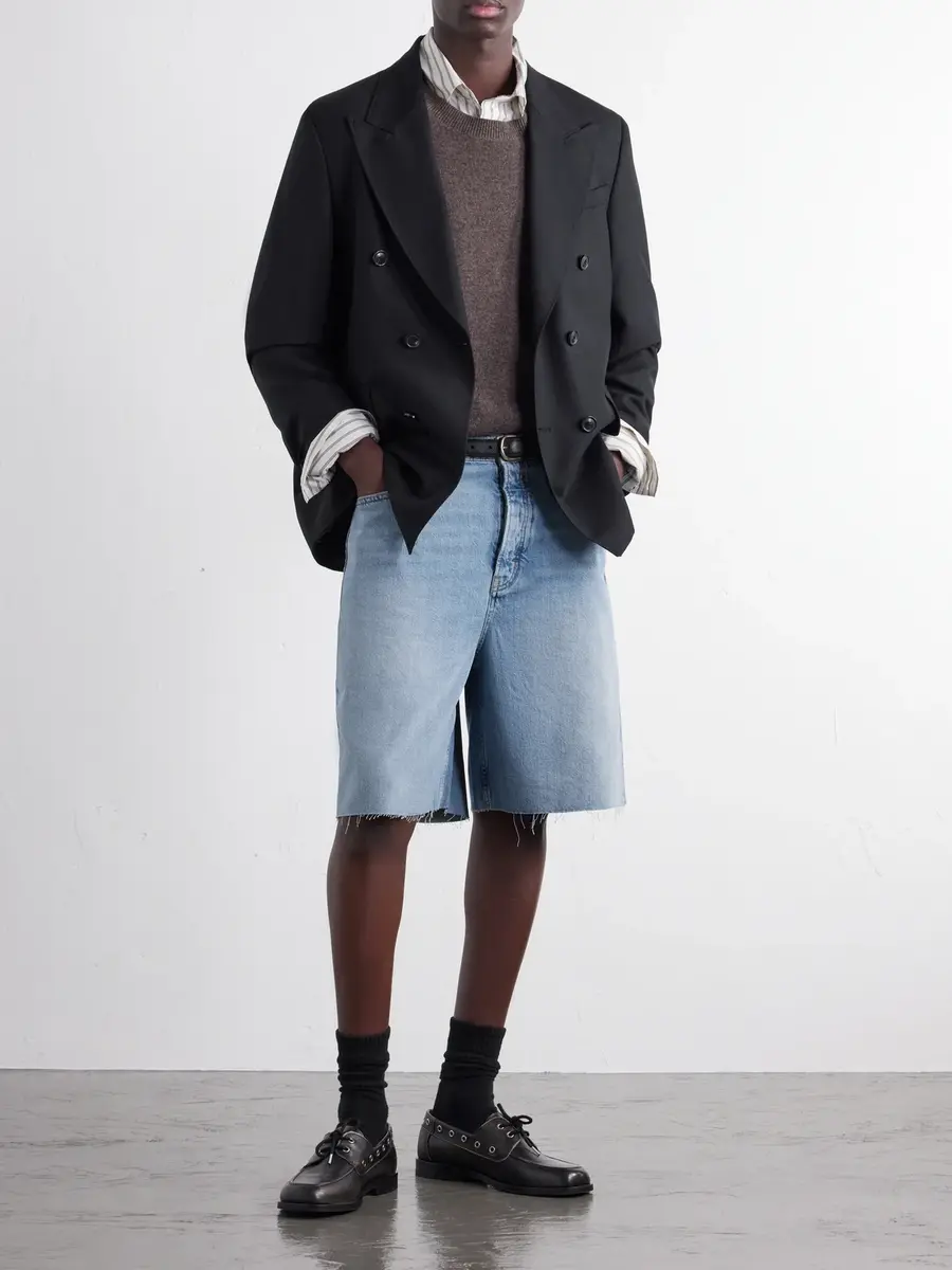 Frame Frayed Denim Shorts - Men | Thumbnail 2 Frame Frayed Denim Shorts - Men | Thumbnail 2