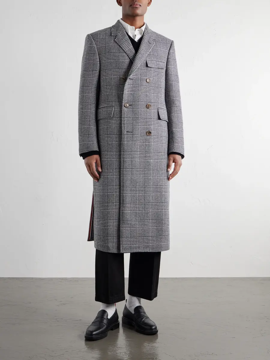 Thom Browne Prince of Wales Checked Woven Wool Coat - Men | Thumbnail 3 Thom Browne Prince of Wales Checked Woven Wool Coat - Men | Thumbnail 3