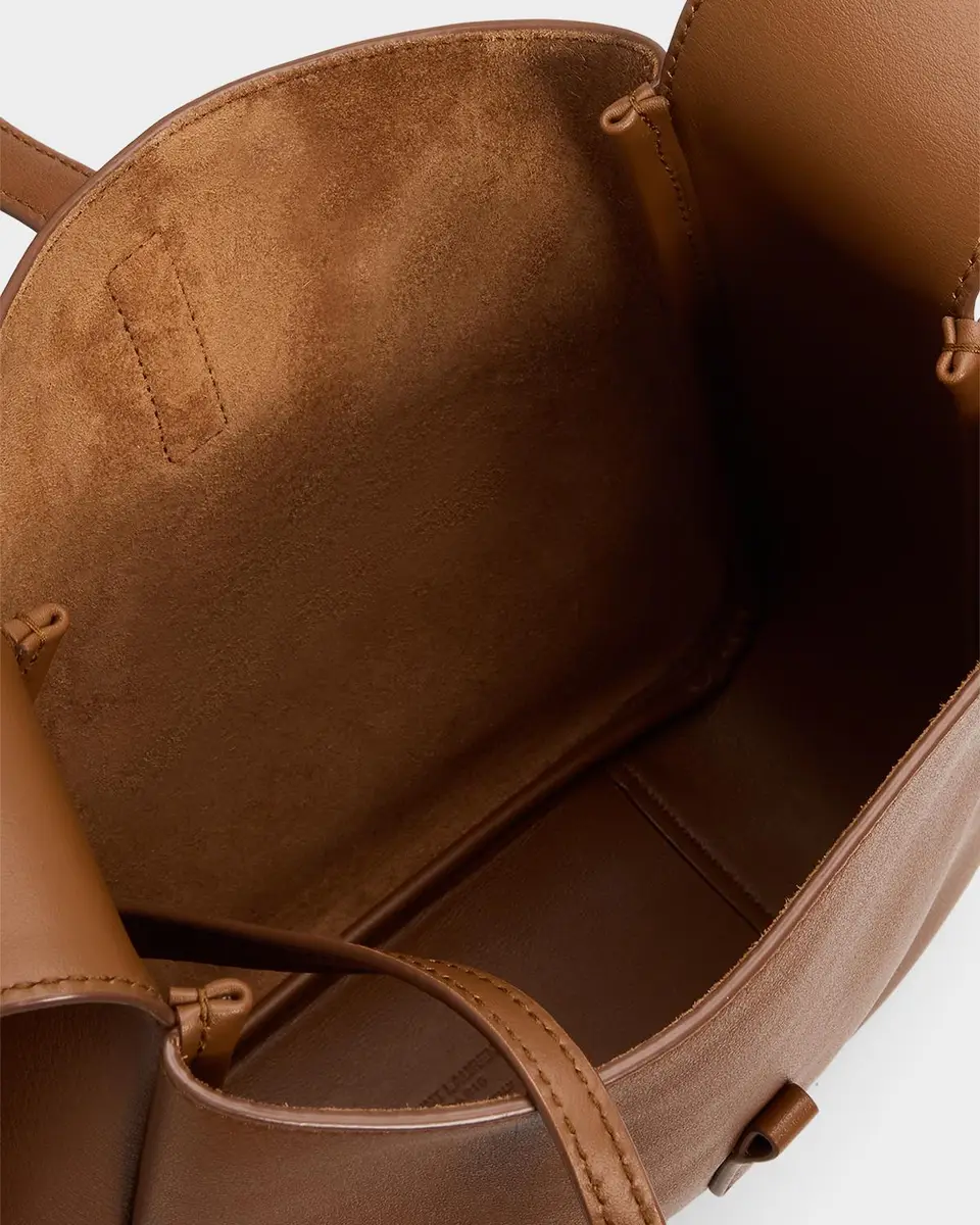 Saint Laurent Le 5 À 7 Small Leather Crossbody Bag | Thumbnail 4 Saint Laurent Le 5 À 7 Small Leather Crossbody Bag | Thumbnail 4