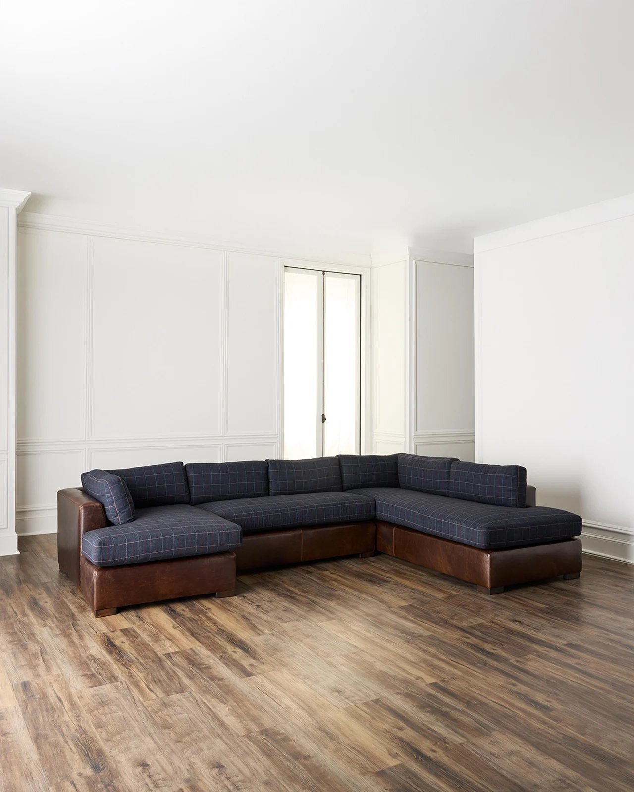 Old Hickory Tannery Peyton 3-Piece Sectional