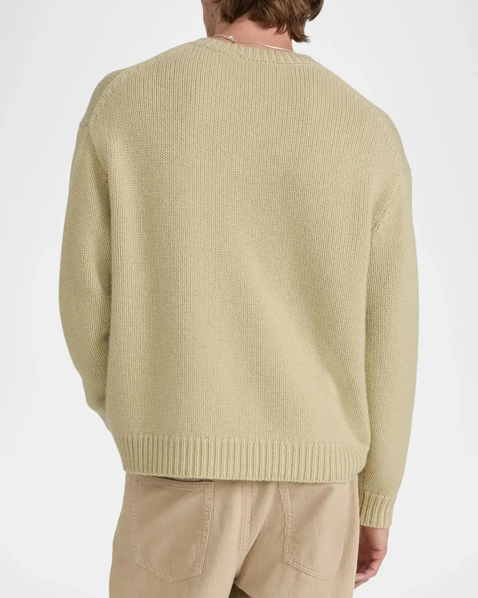 Frame Men's Chunky Cashmere V-Neck Sweater | Thumbnail 3 Frame Men's Chunky Cashmere V-Neck Sweater | Thumbnail 3