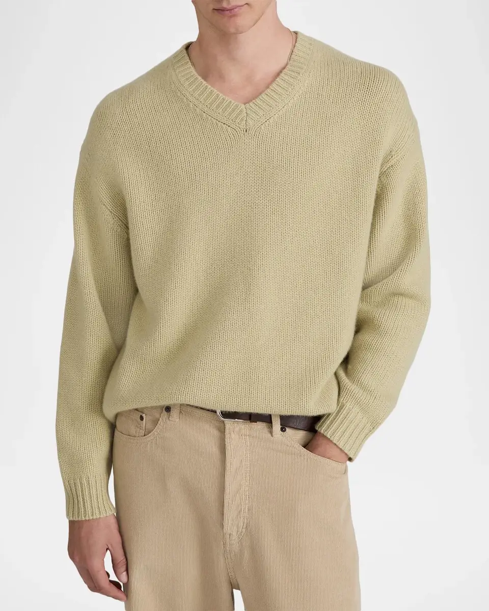 Frame Men's Chunky Cashmere V-Neck Sweater | Thumbnail 4 Frame Men's Chunky Cashmere V-Neck Sweater | Thumbnail 4