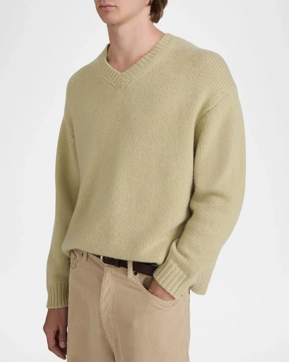 Frame Men's Chunky Cashmere V-Neck Sweater | Thumbnail 6 Frame Men's Chunky Cashmere V-Neck Sweater | Thumbnail 6