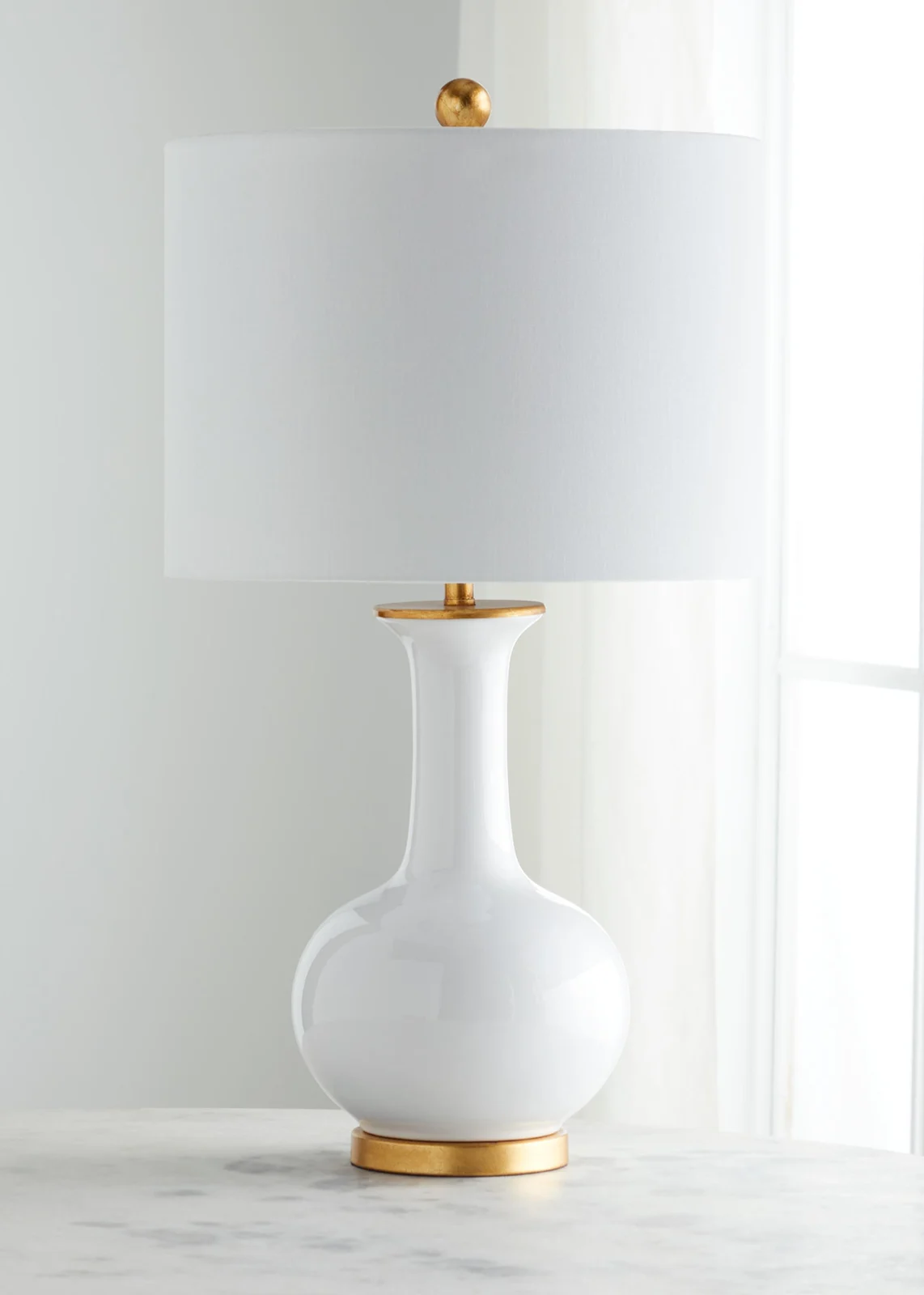 Old World Design Nela Ceramic Table Lamp