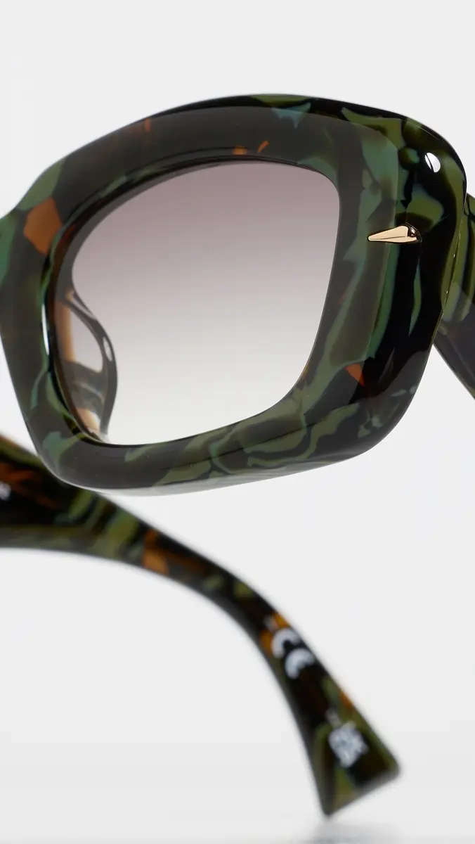 Le Specs x Alemais Celestina Sunglasses | Thumbnail 5