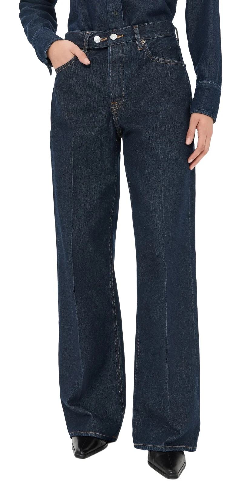 GOOD AMERICAN Belted Vintage Baggy Jeans